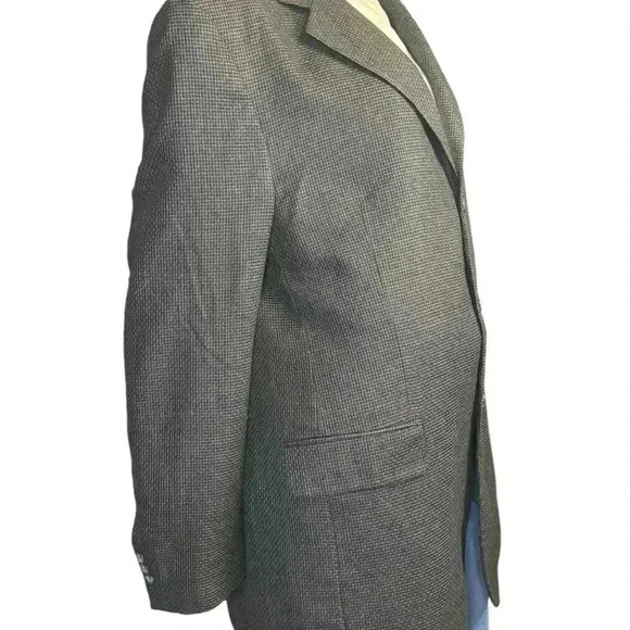 Jos A Bank Vintage Signature Collection Men’s Gray Plaid Wool Blazer Jacket. - Picture 8 of 14